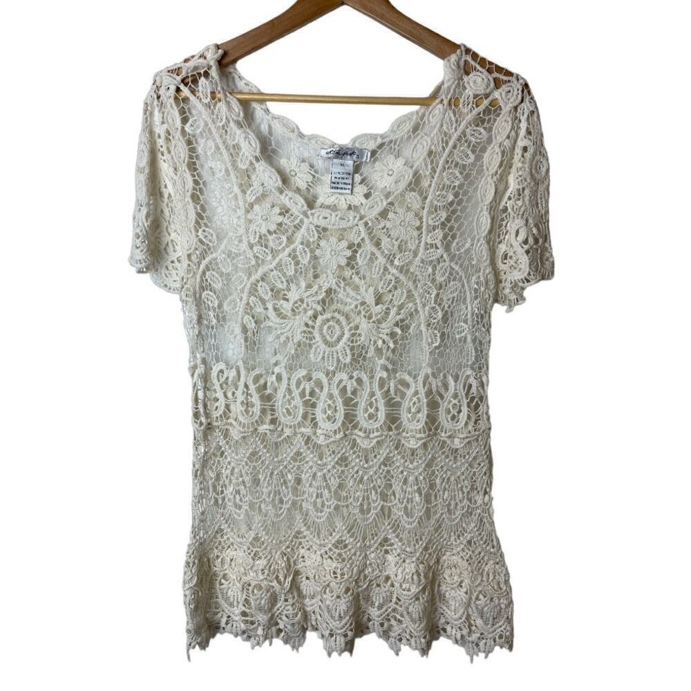Ultra Pink White Open Lace Open Work Short Sleeve Top Women's Size XL